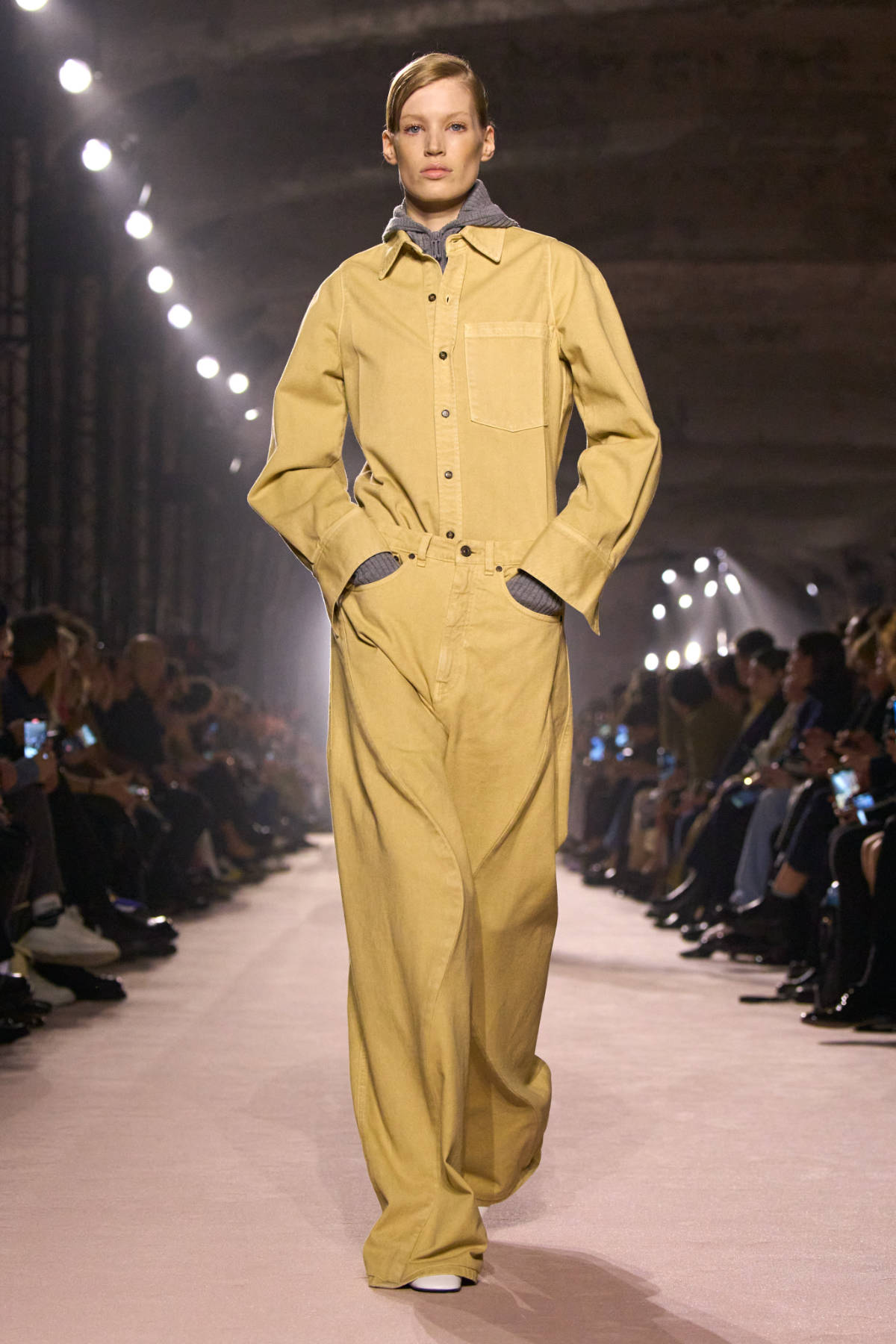 Victoria Beckham Fall-Winter 2025: Luxury Fashion Through Instinctive Dressing