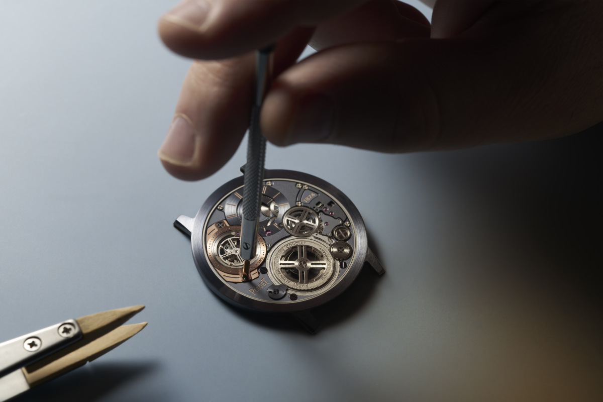 Piaget Unveils Its New Altiplano Ultimate Concept Tourbillon