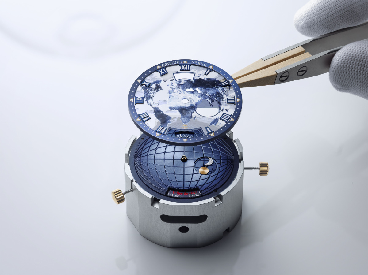 Breguet Unveils The Marine Hora Mundi 5555: A Tribute To 250 Years Of Horological Artistry